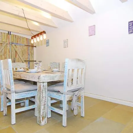 Lokkich Hues Vakantiehuis *