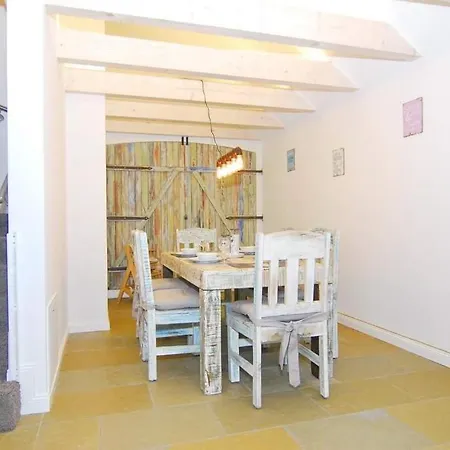 Lokkich Hues Vakantiehuis *