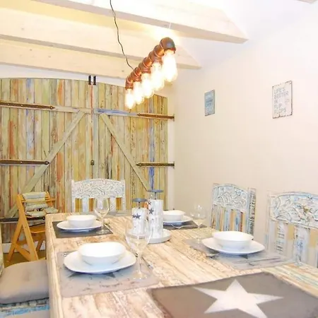 Lokkich Hues Vakantiehuis